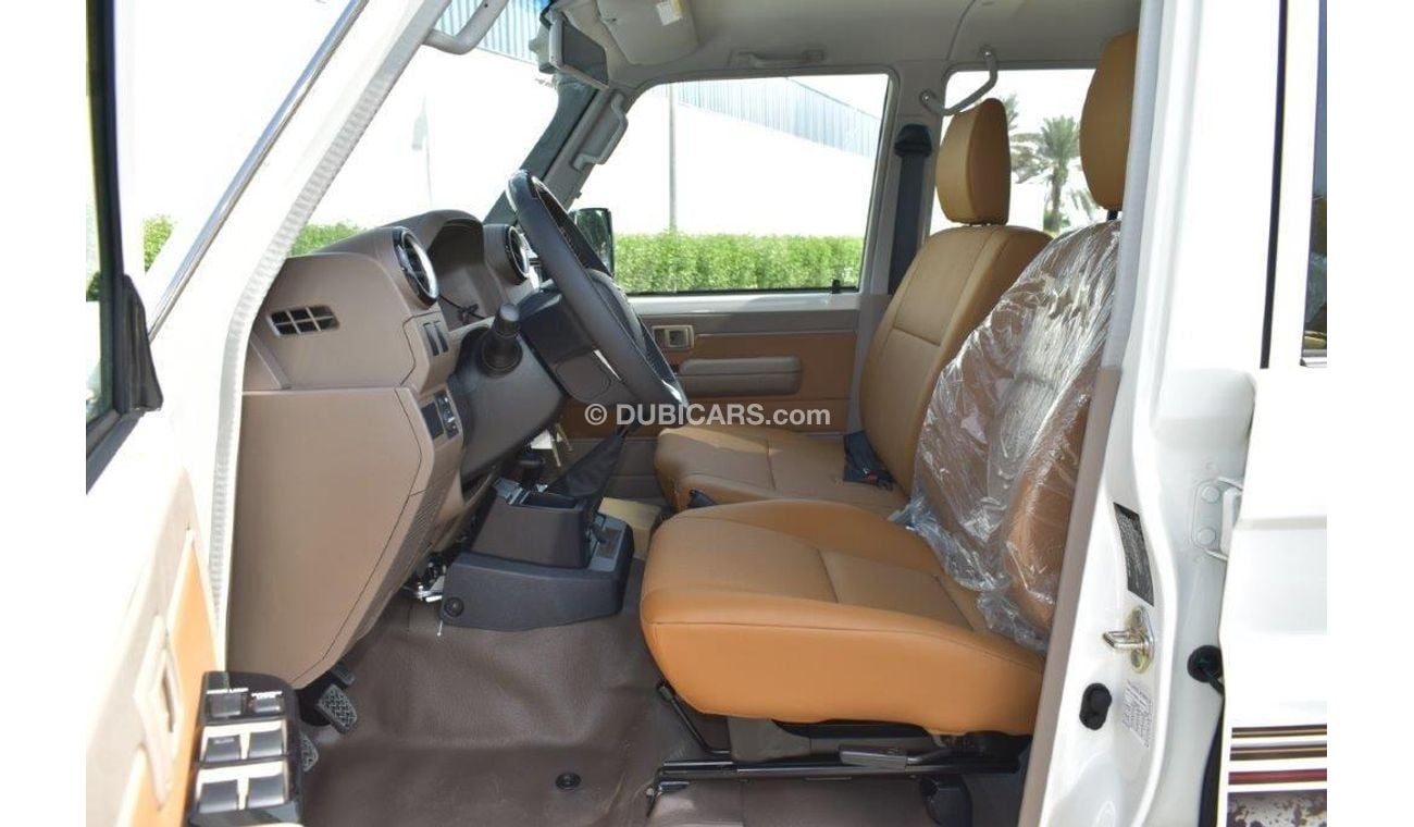 Toyota Land Cruiser Pick Up LAND CRUISER 79 DOUBLE CAB  LX V6 4.0L PETROL MANUAL TRANSMISSION- 70th ANNIVERSARY EDITION