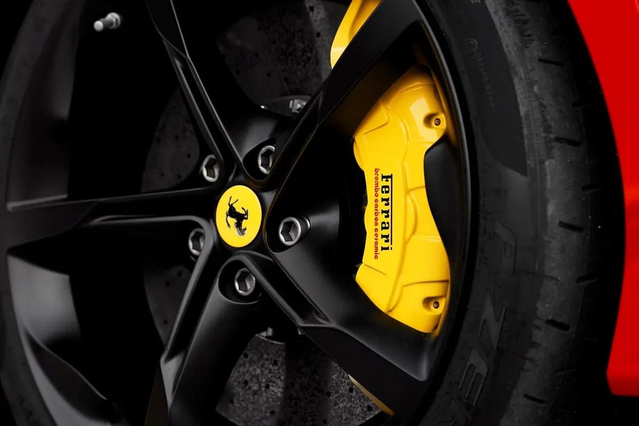 Ferrari SF90 Stradale