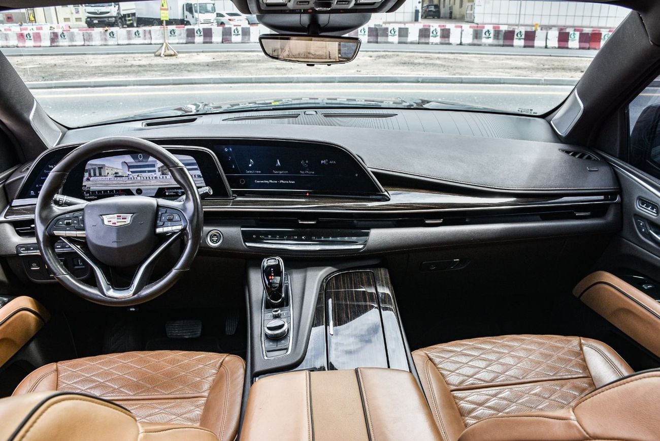 كاديلاك إسكالاد Sport Platinum 6.2L 4WD