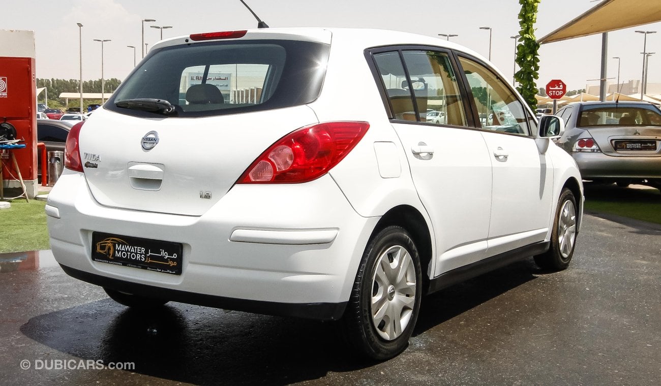 Nissan Tiida