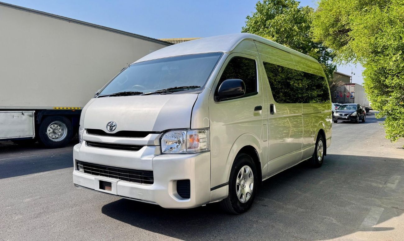 Toyota Hiace 14-SEATER | 3.0L DIESEL ENGINE | AT | RIGHT-HAND-DRIVE | 2WD