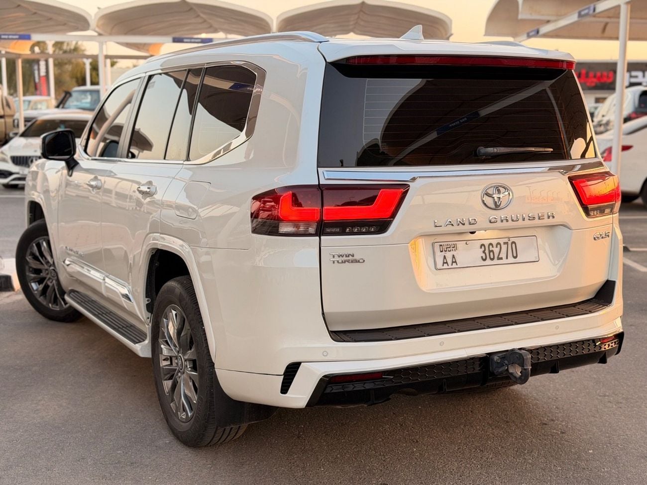 تويوتا لاند كروزر VXR 3.5L