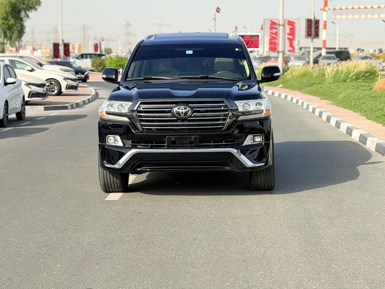 Toyota Land Cruiser Toyota landcuriser 2017  GXR V6 full option petrol full option