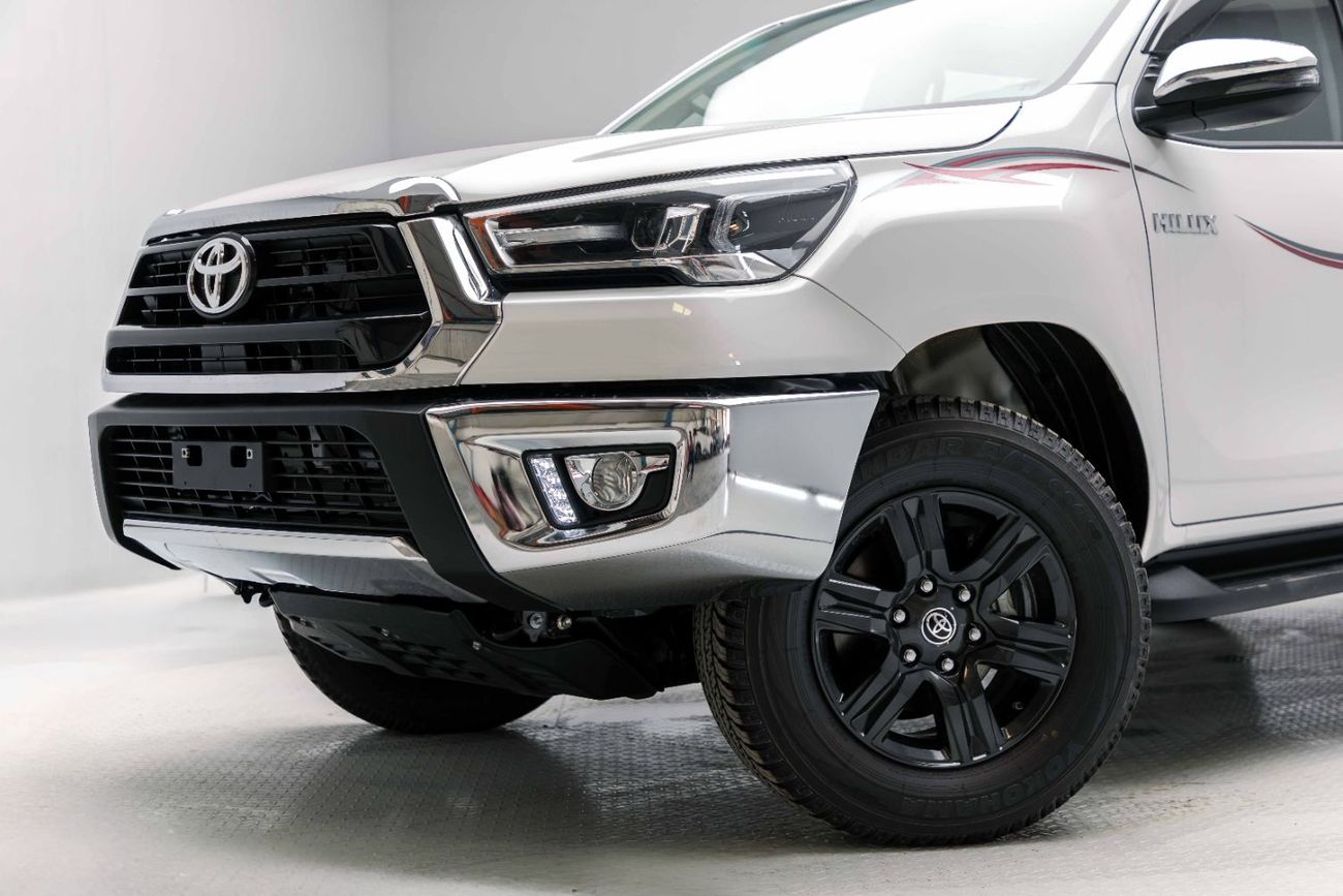 Toyota Hilux 2025 Toyota Hilux HI 2.7 - Platinum White Pearl Inside Black | Export Only