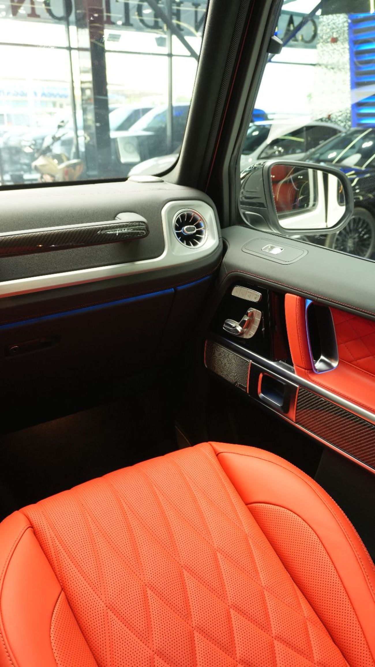 Mercedes-Benz G 63 AMG 4MATIC SUV Mercedes Benz - G63 AMG -V8 Bi turbo - White - 0km - 2025