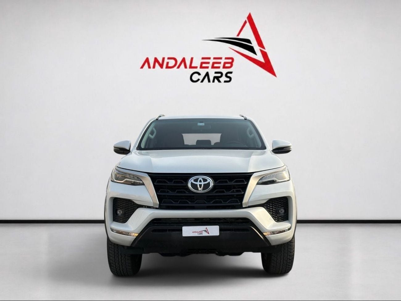 تويوتا فورتونر AED 1,840 P.M | 0% DOWN PAYMENT | TOYOTA FORTUNER EXR | WARRANTY & FULL SERVICE HISTORY | 2025 | GCC