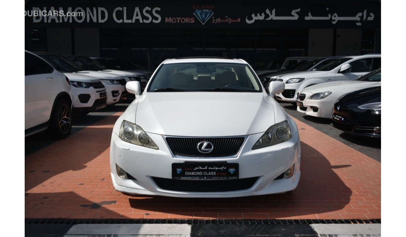 Lexus IS300 Lexus IS300 2008 gcc