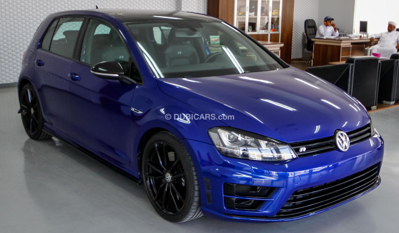 Golf 3 R Line Used Volkswagen Golf R Line 2016 for sale in Dubai - 95187