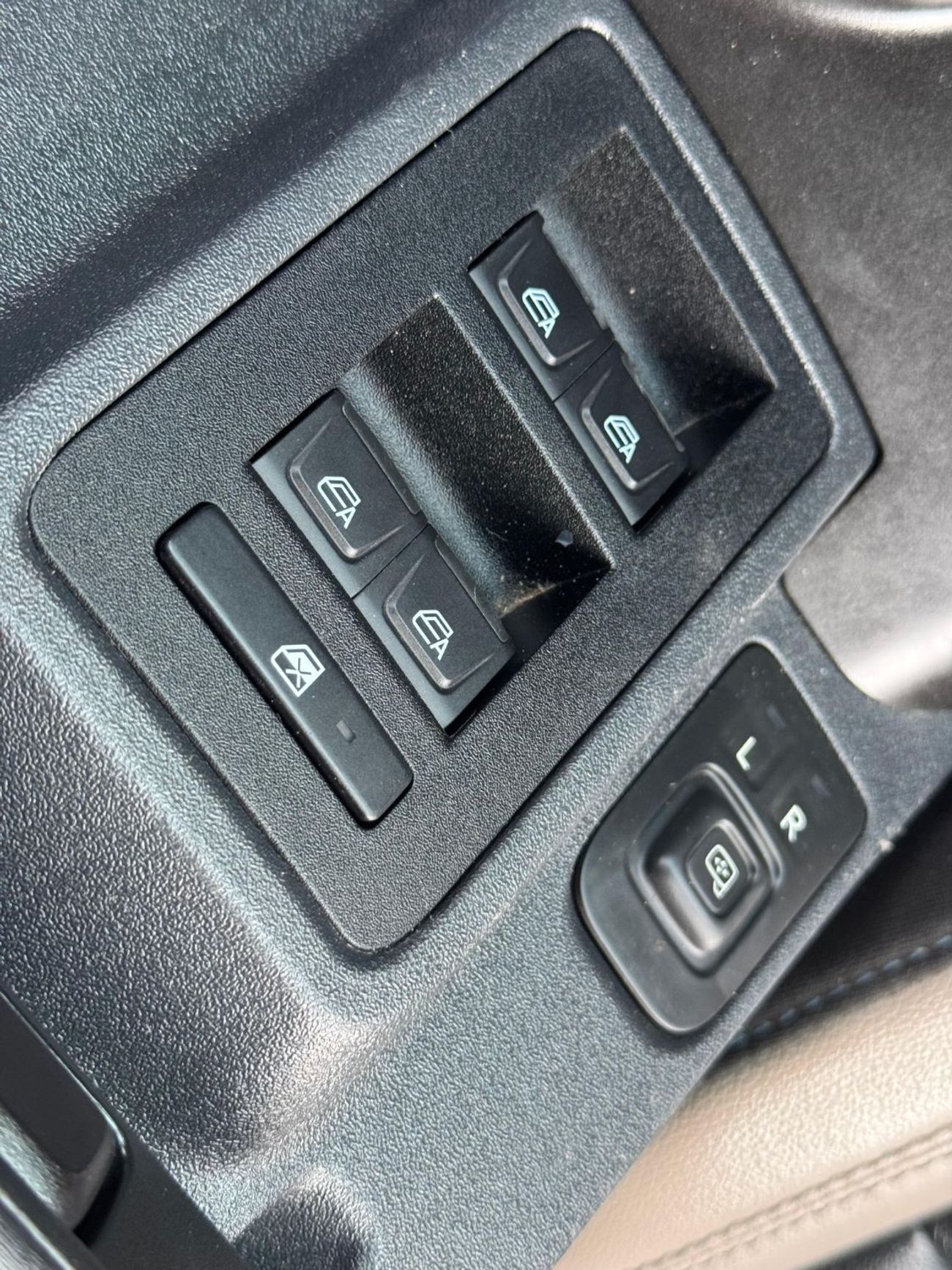 فورد برونكو V6 2.7L TT / WILDTRAK / GCC / كاميرا 360 درجة / ممشى قليل / مجموعة رفع فوكس الأصلية / رادار