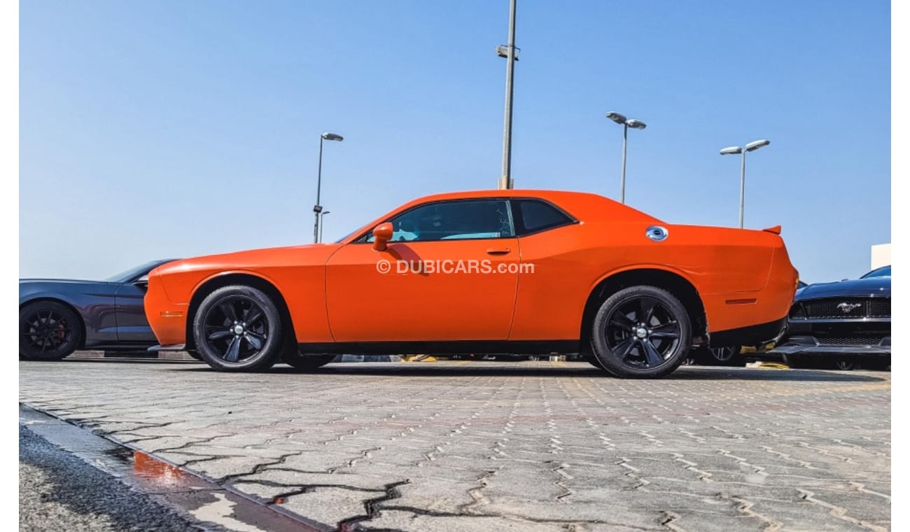 Used Dodge Challenger For sale 2020 for sale in Dubai 693698