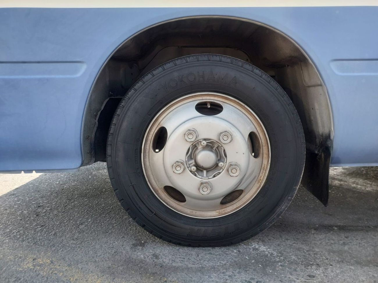 Toyota Coaster (RAMADAN OFFER) TOYOTA COASTER BUS RHD 2008 MODEL 4.0 L DIESEL AUTOMATIC(PM53925)