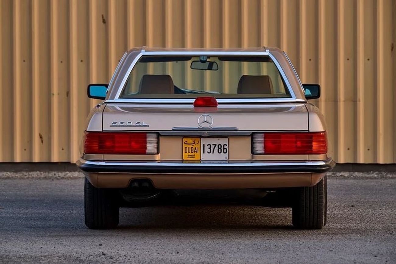 Mercedes-Benz SL 560