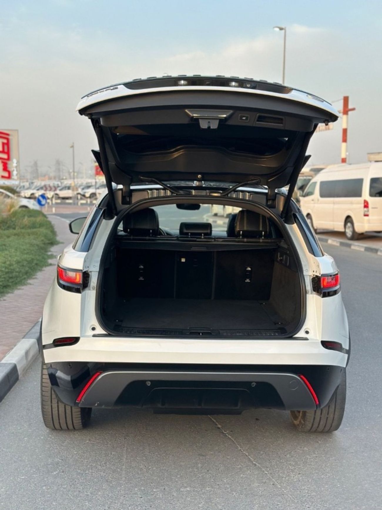 Land Rover Range Rover Velar P250 R-Dynamic S 2.0L