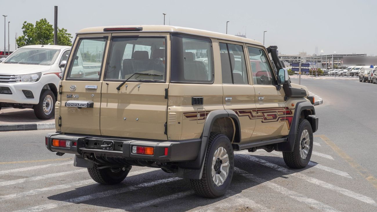 Toyota Land Cruiser 70 LX 4.0 L V6