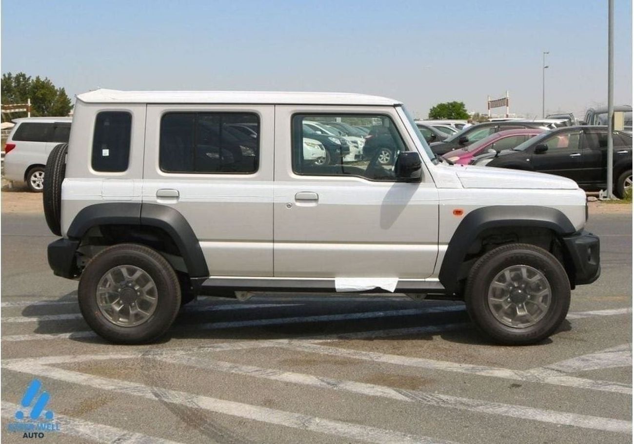 سوزوكي جيمني GLX 2025 | 5 Door | 9 inch Display | Hill Decent Control | Headlamp Washers | Rear Camera | Parking 