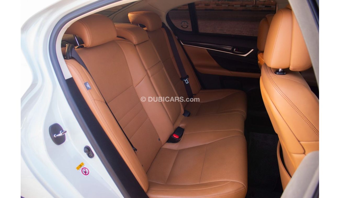 Lexus GS350 Platinum LEXUS GS 350  Model : 2016 Price 95,000 AED traveld distance 118,000 km Perfect condition I