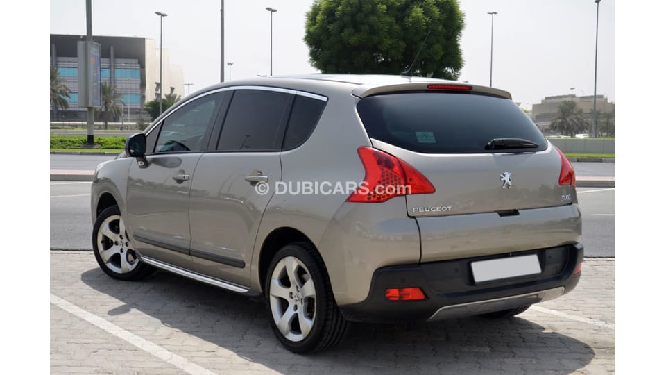 Peugeot 3008 (Panoramic Roof) in Excellent Condition for sale AED
