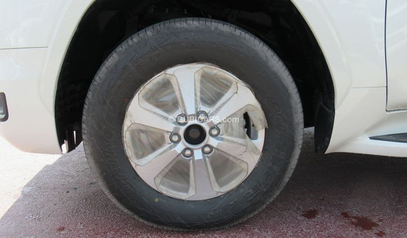 Toyota Land Cruiser L/C300 GXR 3.3L DSL A/T Floor 22YM-MID - SUNRF - 20 (4-CAM) - WHT_BEIG (For Export Only