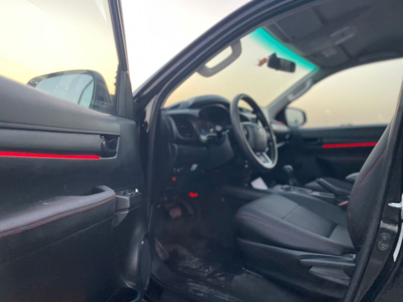 تويوتا هيلوكس 