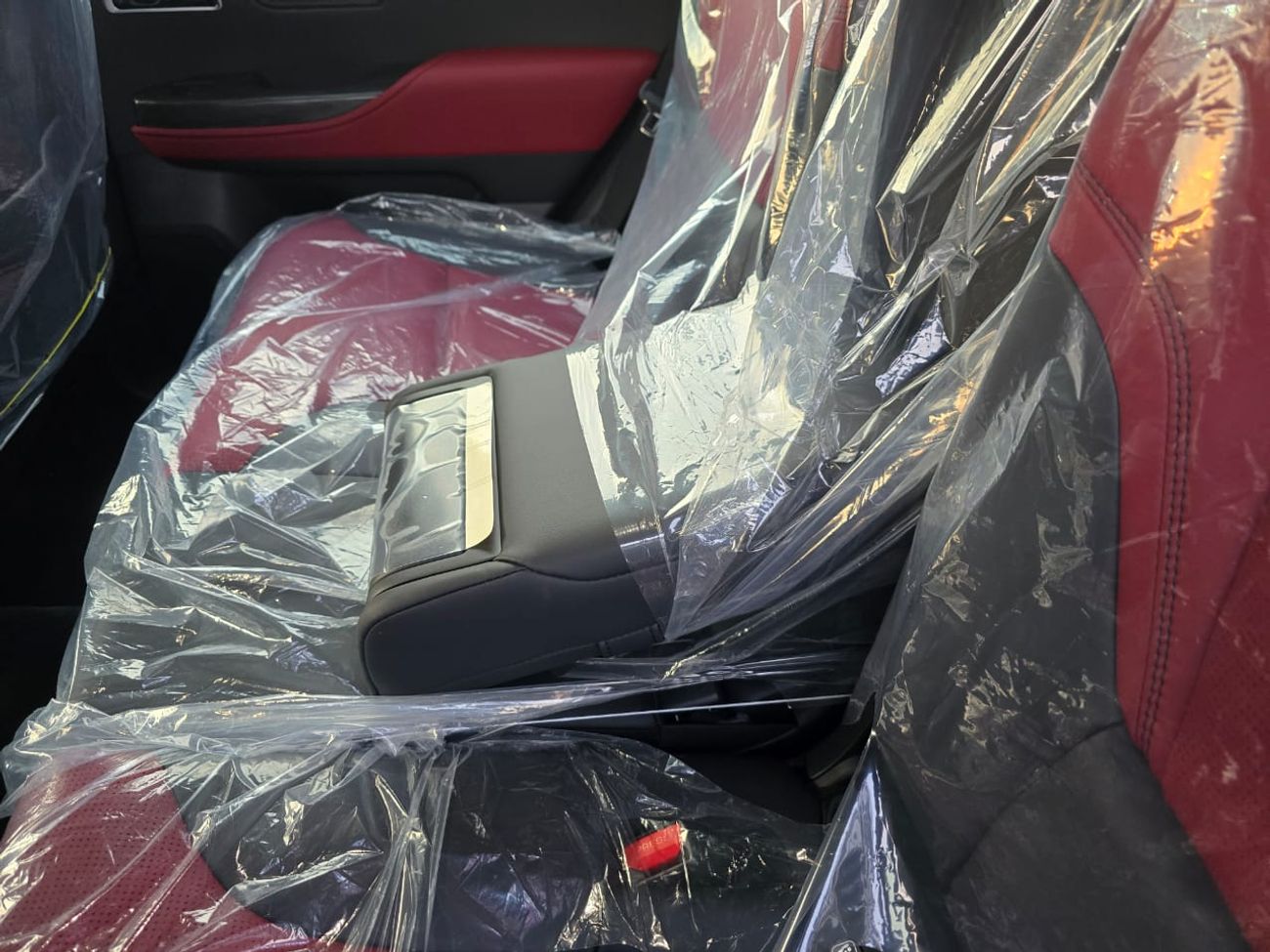 Toyota Land Cruiser 3.5L HYBRID PETROL A/T FULL OPTION 7 SEATER