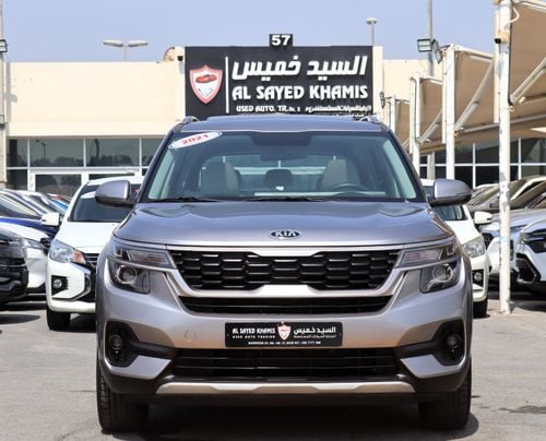 Kia Seltos EX ACCIDENTS FREE - GCC - ORIGINAL PAINT - SUNROOF - ENGINE 1600 CC - PERFECT CONDITION INSIDE OUT