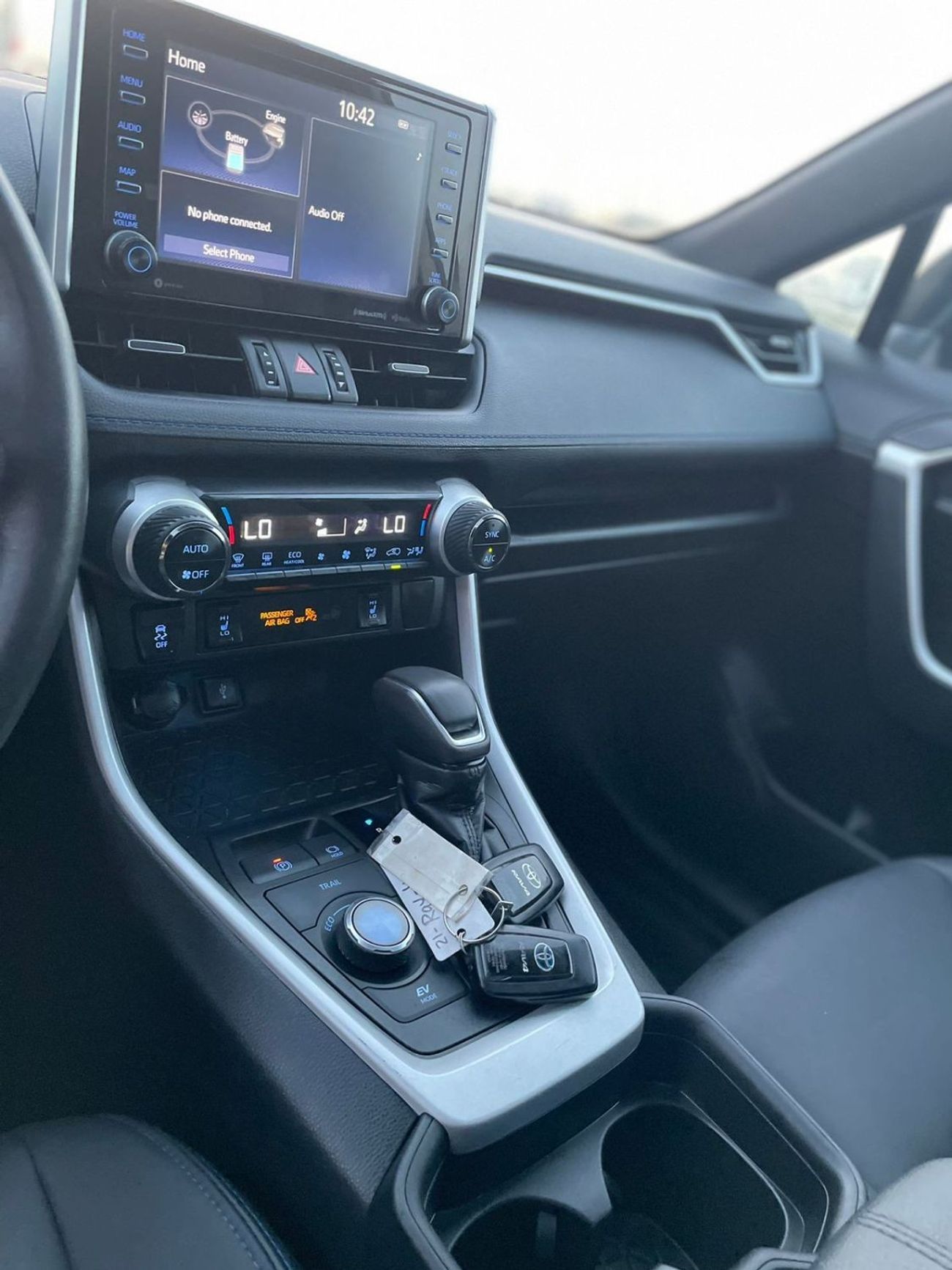 Toyota RAV4 2021 Toyota Rav4 XSE Hybrid Fuel ⛽  Full Option Sports Edition - 2.5L V4 - AWD 4x4 - UAE PASS