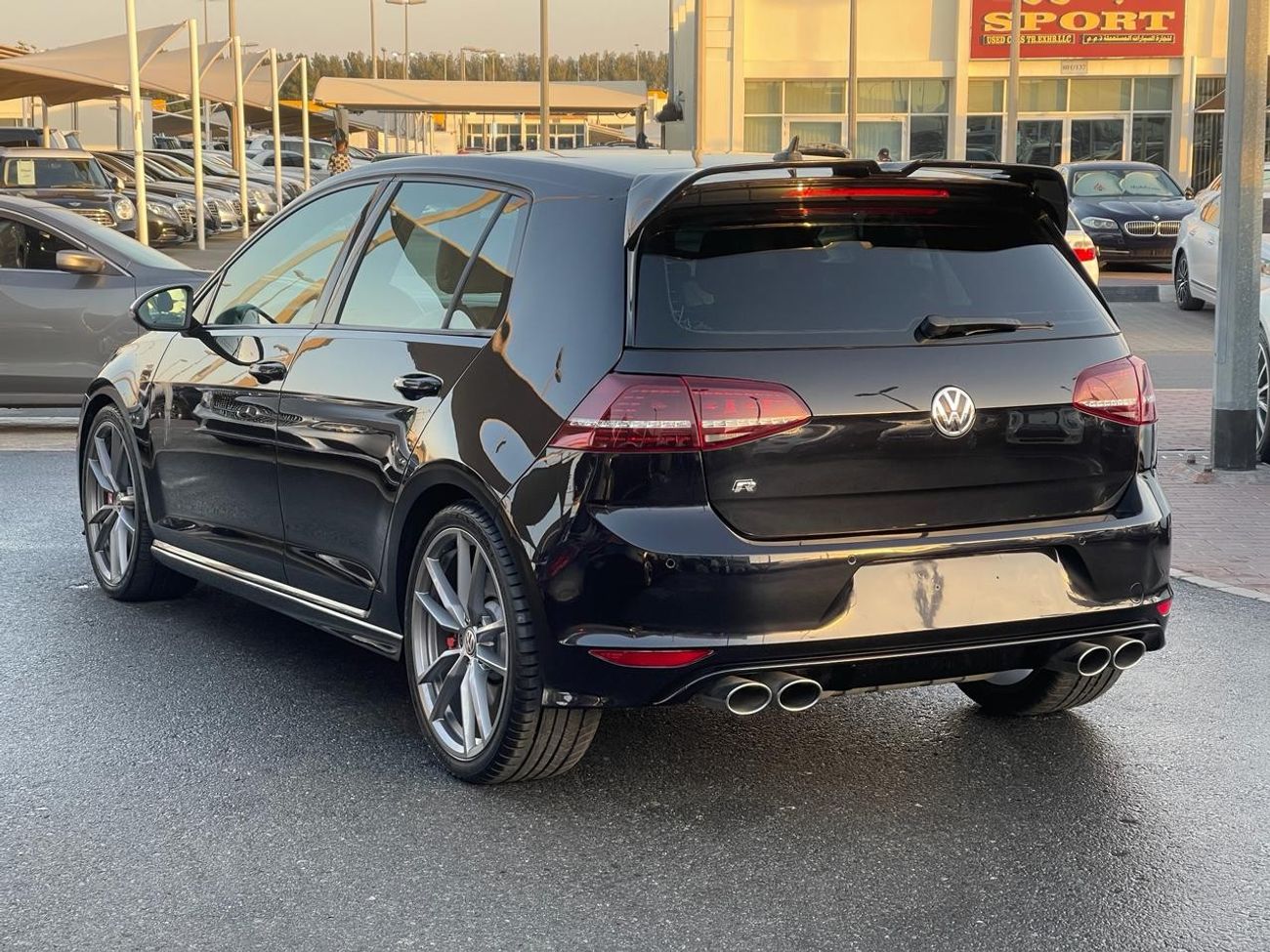 Volkswagen Golf Mercedes E300 AMG_GCC_2015_Excellent Condition _Full option