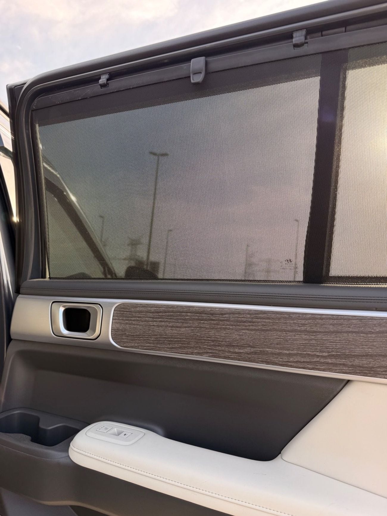 هيونداي سانتا في Limited 2.5L // panoramic, 360 camera// full option 2024