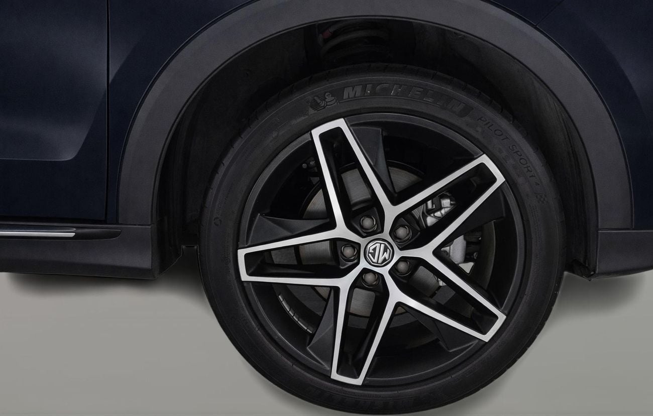 أم جي RX5 LUXURY كارس24 هي سوق ضخم للسيارات المستعملة موثوق ومضمون ٪كارس24 هي سوق ضخم للسيارات المستعملة موثوق ومضمون
