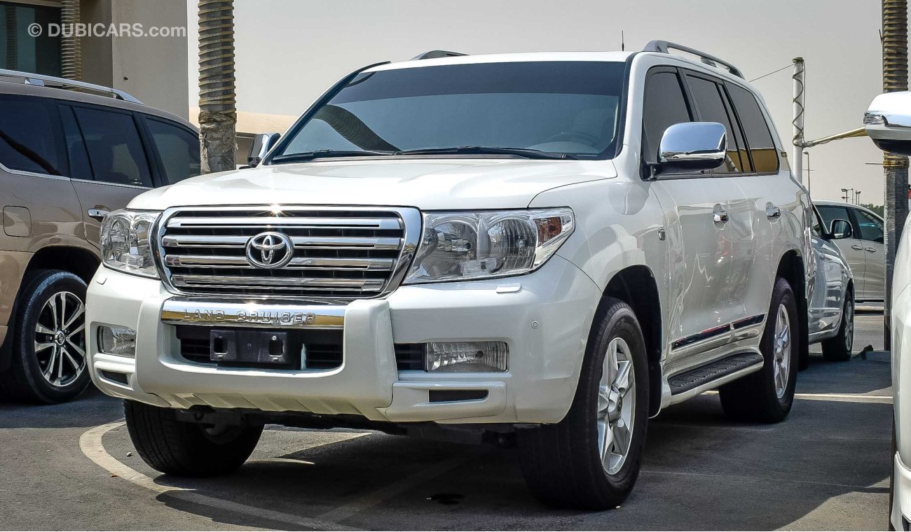 Toyota Land Cruiser VXR V8