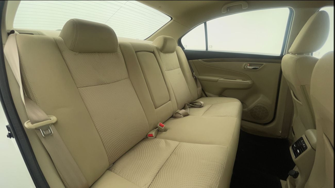 سوزوكي سياز GL 1.5 | بدون دفعة مقدمة | اختبار القيادة في المنزل