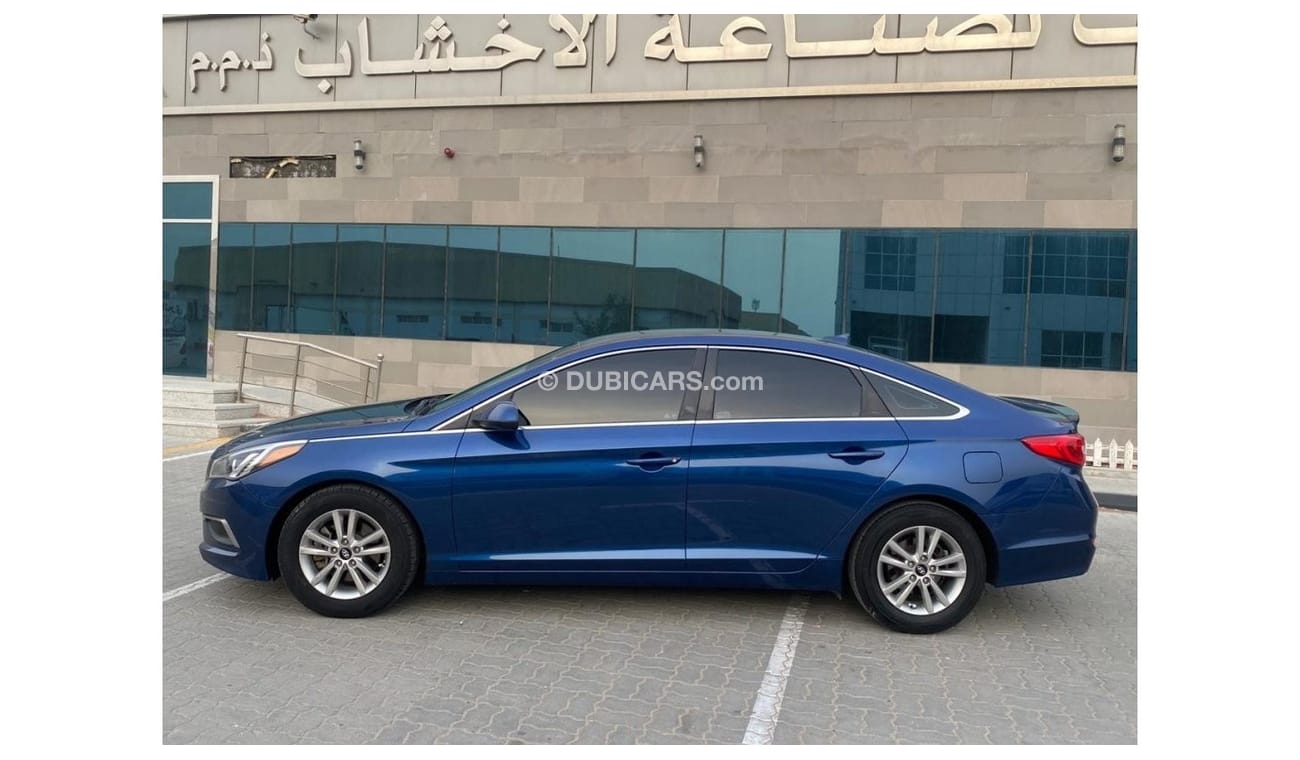 Hyundai Sonata SE Hyundai sonata 2016 Mileage 142.000 miles  Price 30.000 dirhams  4Cylinder,  Very clean inside an