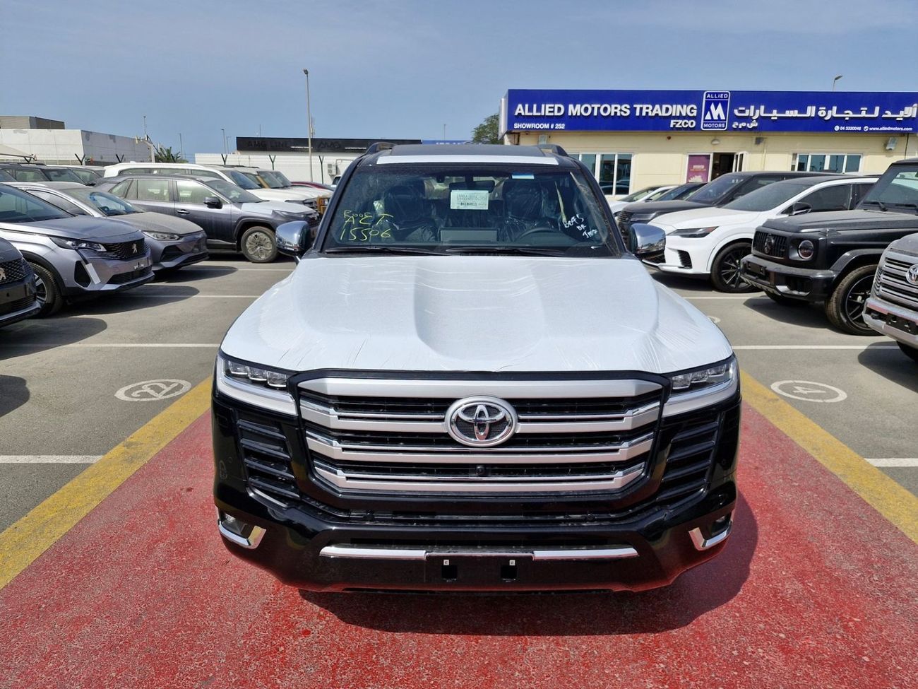 Toyota Land Cruiser ONLY FOR AFRICA, BEST PRICE 2025 LAND CRUISER VXR 3.3L DIESEL BRAND NEW 0KM