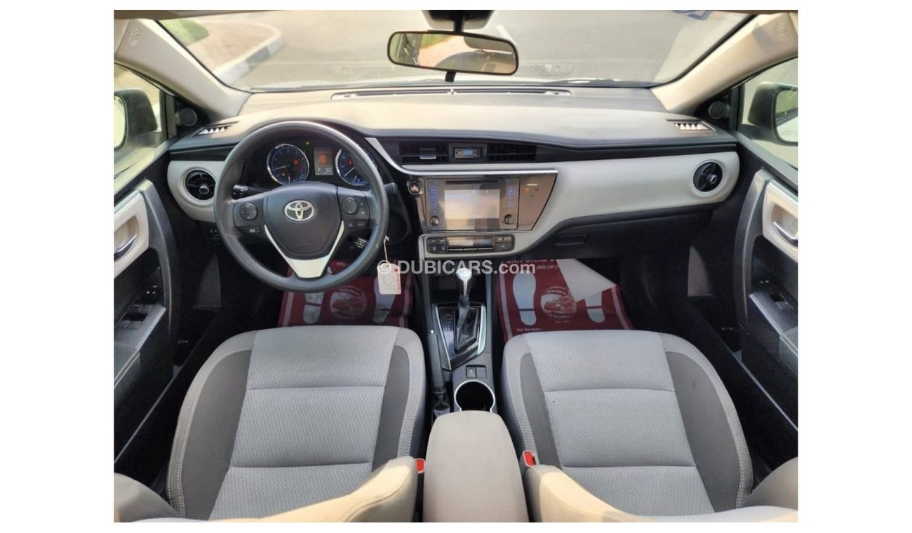 تويوتا كورولا SE