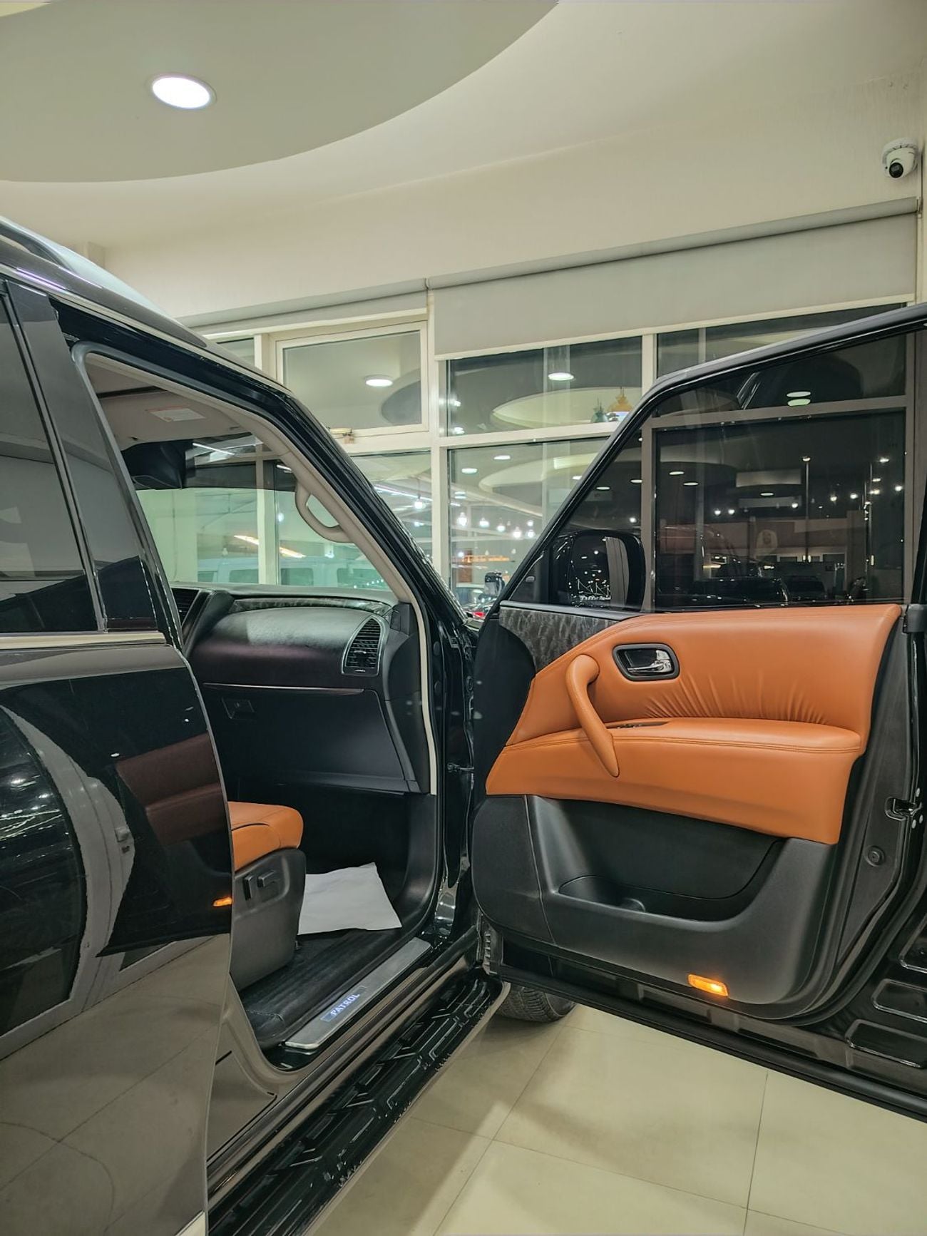 Nissan Patrol LE Titanium 5.6L
