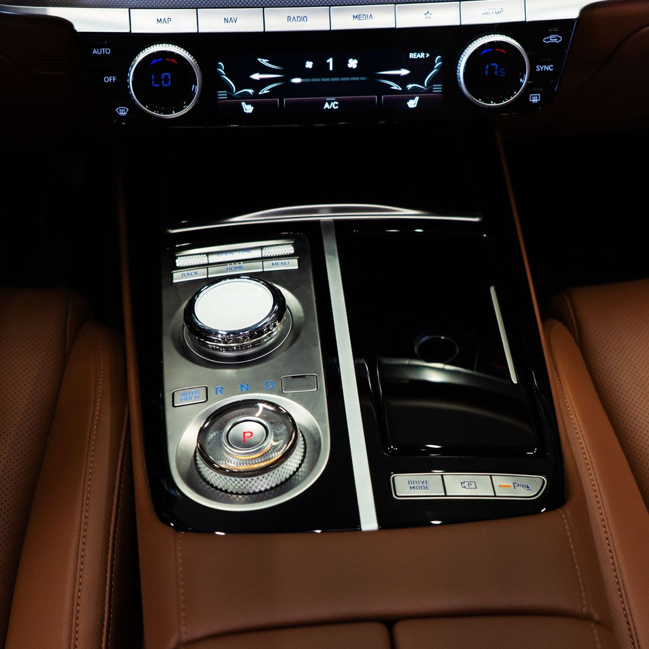 Genesis G80 Premier 2.5L AWD AED 2,490  pm • 0% Downpayment • Genesis G80  • Agency Warranty