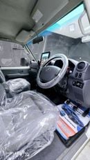 Toyota Land Cruiser Pick Up DIESEL 4.5 LITER ,RIGHT HAND DRIVE MANUAL GEAR