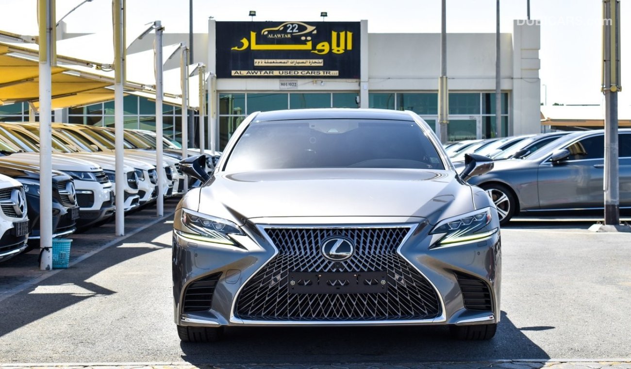 لكزس LS 500 AWD   Clean Title