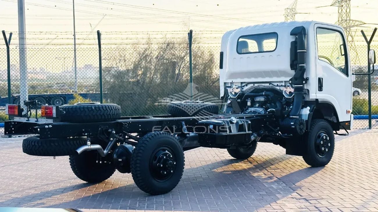 Isuzu NPS ISUZU NPS 71H 4.6L CHASSIS 4X4 MT
