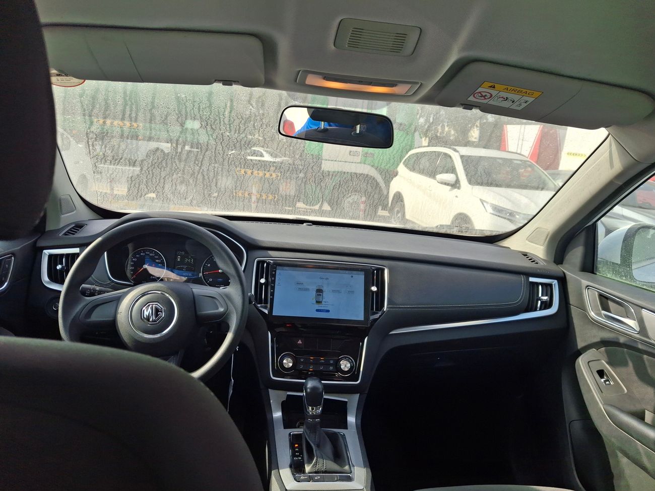 أم جي RX5 STD 1.5 | بدون دفعة مقدمة | اختبار القيادة في المنزل