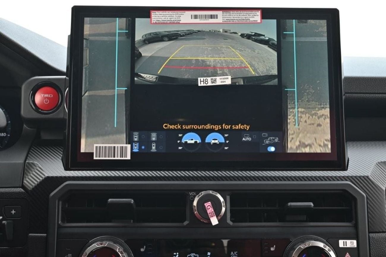 Toyota Tacoma HYBRID 2.4L A/T GRAY/RED