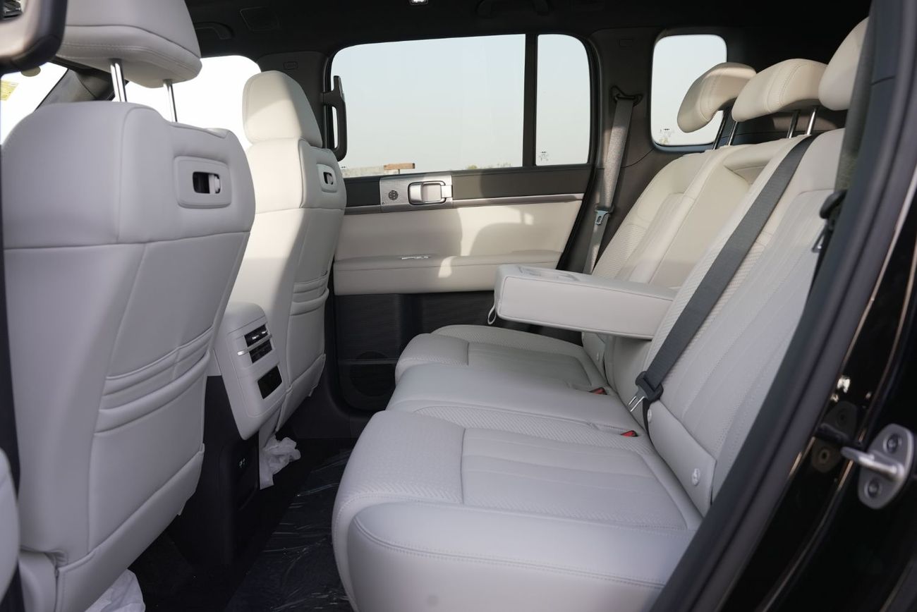 بي واي دي ليوبارد تيتانيوم 7 BYD Formula Leopard Titanium 7 2025  190KM 4WD Ultra Edition