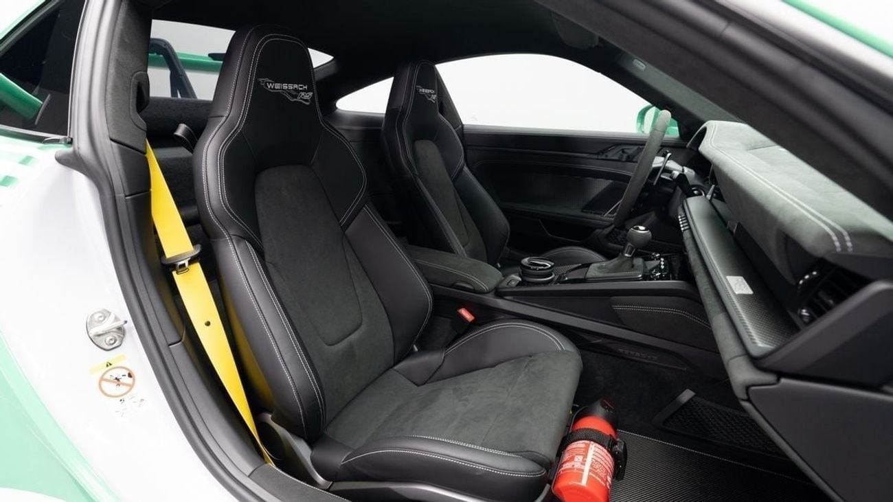 Porsche 911 GT3 RS - 2024 - GCC Specs - Under Warranty