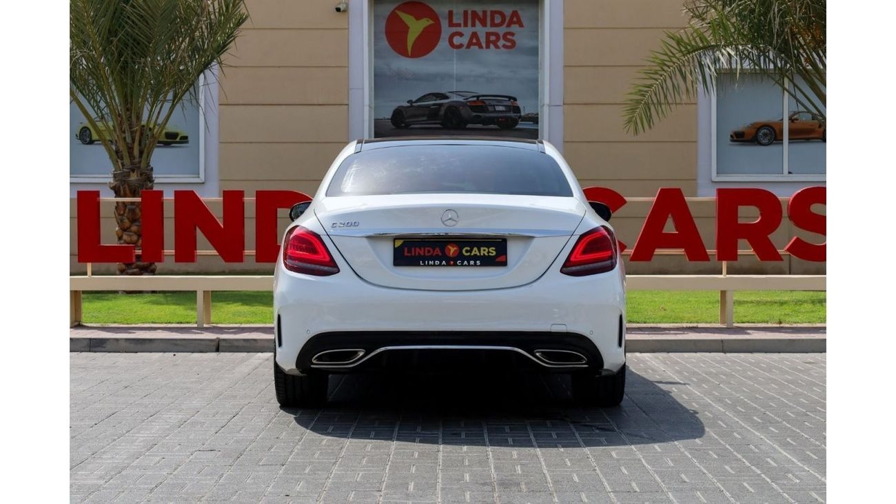 مرسيدس بنز C 200 بريميوم