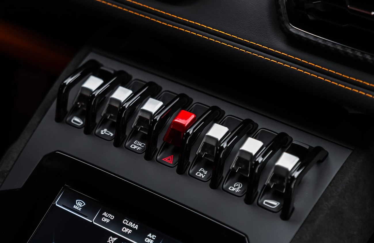 Lamborghini Huracan 5.2L V10 Naturally Aspirated Engine