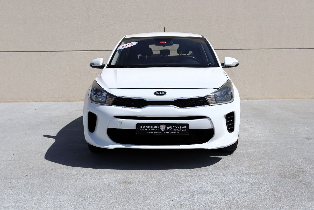 Kia Rio EX 1.4L (100 HP) Hatchback