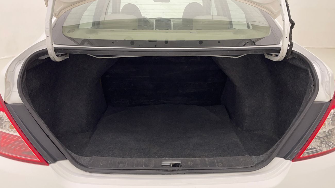 Nissan Sunny SV 1.5 | Zero Down Payment | Home Test Drive