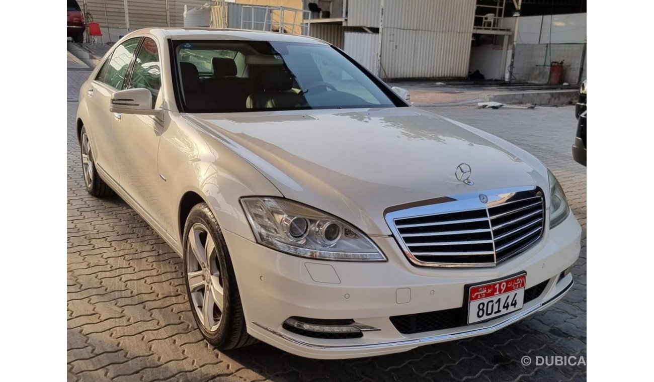 Mercedes-Benz S 400