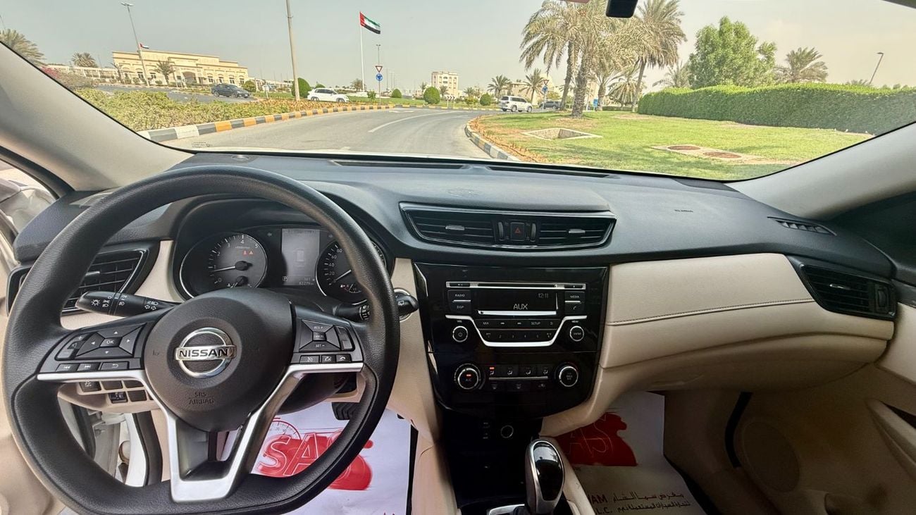 نيسان إكس تريل S 2.5L (181 HP) AWD