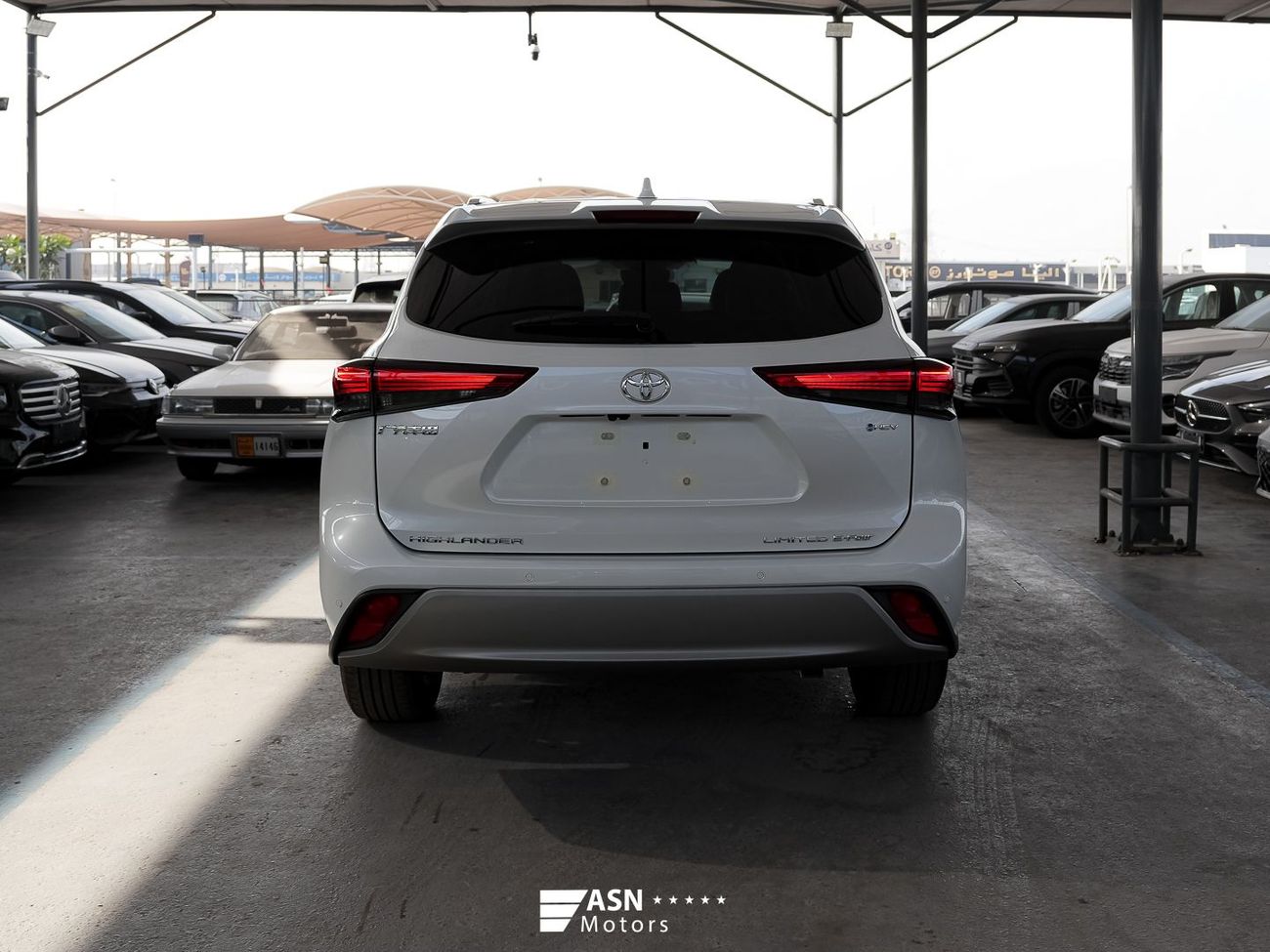 تويوتا هايلاندر 2.5L Hybrid AWD Extreme Edition 7 Seats 2025 (Export Price)